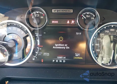 2018 Ram 1500 Rebel 4X4 5'7 Box z USA, uszkodzony, nr VIN 1C6RR7YT1JS129835